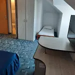 Genius Hotel