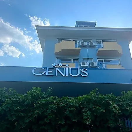 ホテル Genius 3*